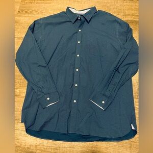 Van Heusen Navy Geometric Button Down Shirt